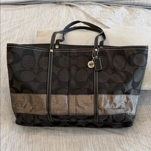 Coach Black and Silver Patterned Tote